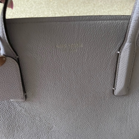 Kate Spade Tote. - Picture 7 of 8